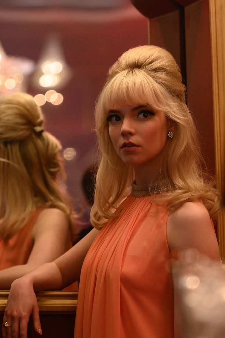 Anya Taylor-Joy In Last Night In Soho Wallpapers