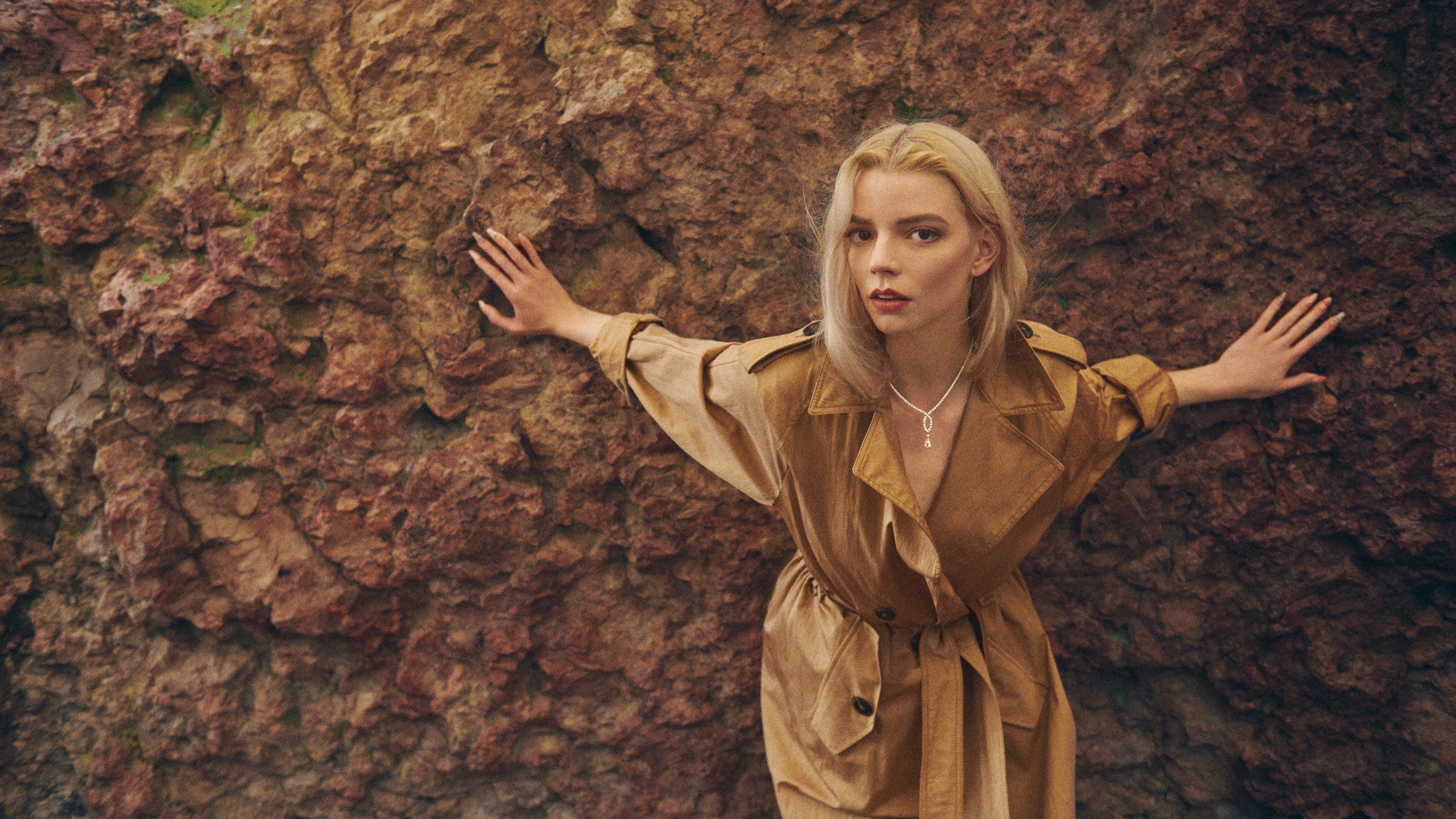 Anya Taylor-Joy Queen Shoot 2021 Wallpapers