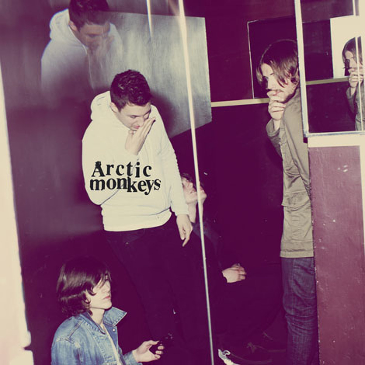 Arctic Monkeys Iphone Wallpapers