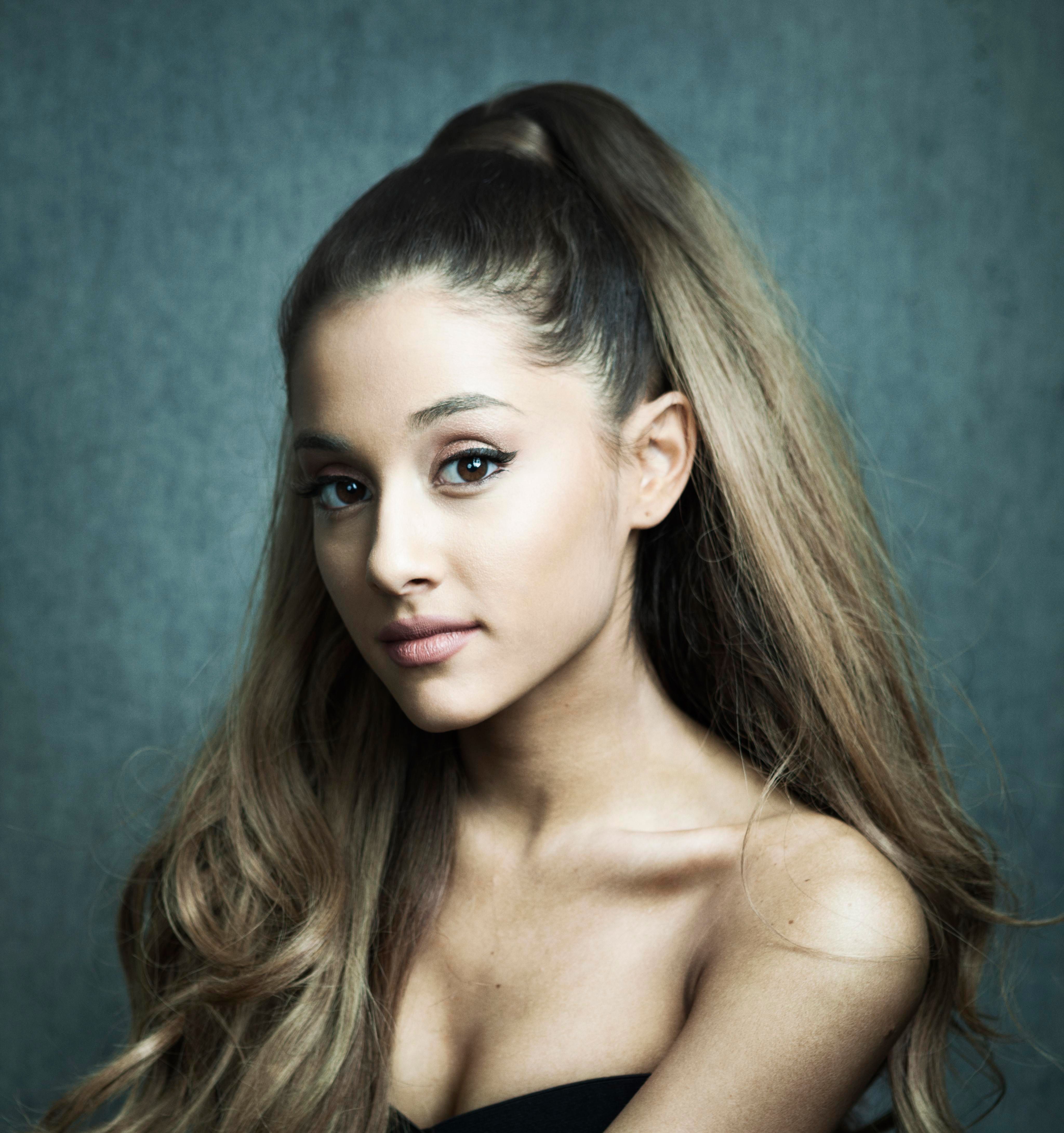 Ariana Grande 2015 Wallpapers