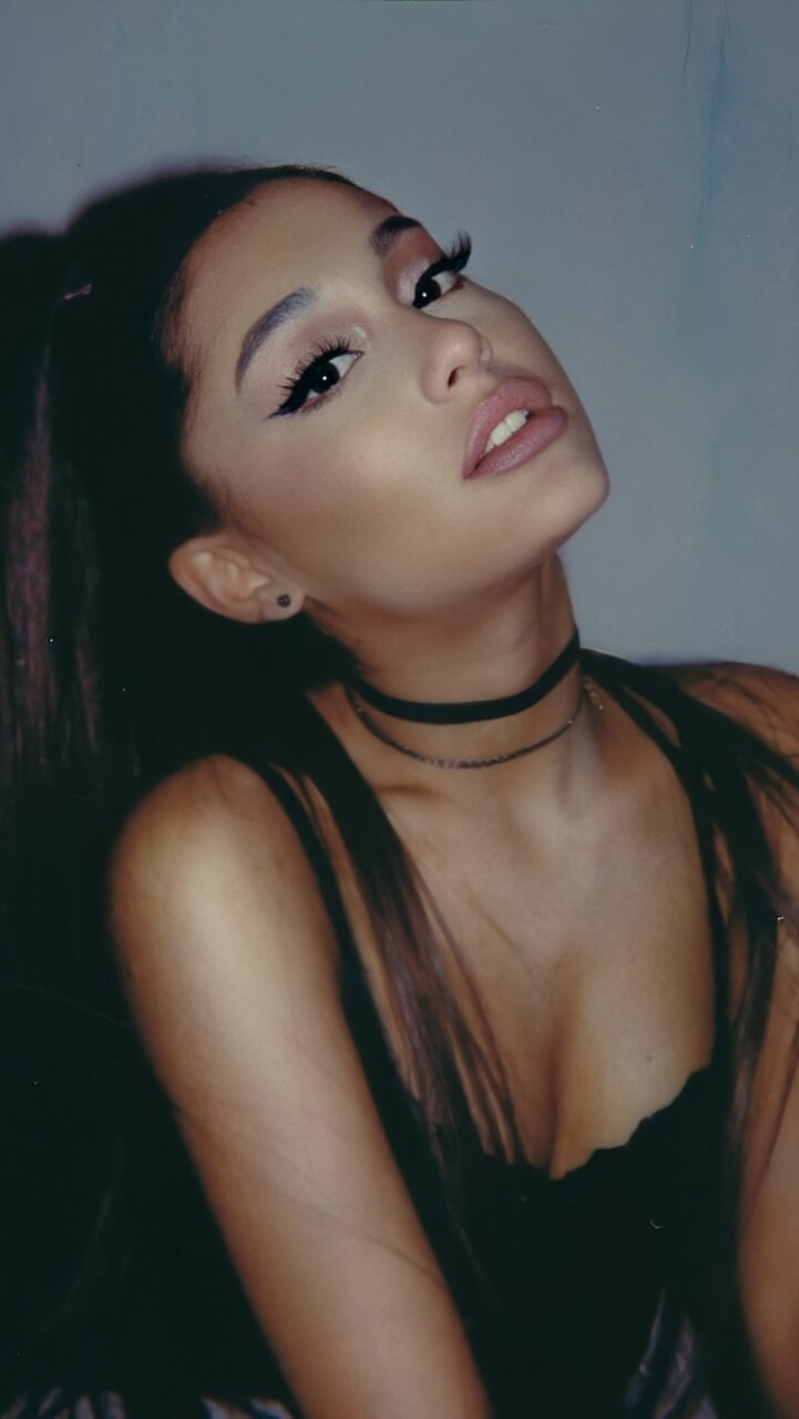 ariana grande hd Wallpapers