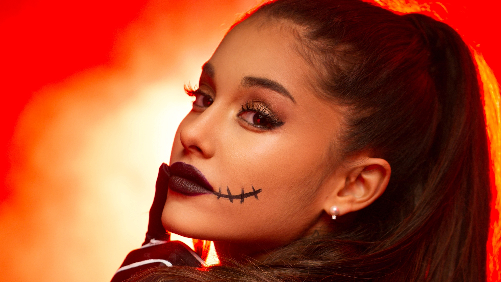 ariana grande hd Wallpapers