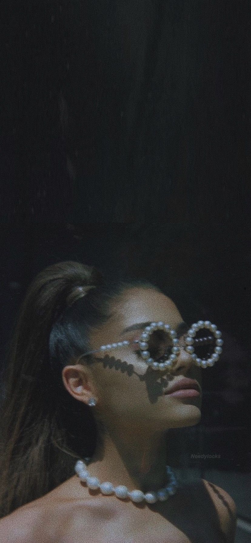 Ariana Grande Heart Sunglasses 4K Wallpapers