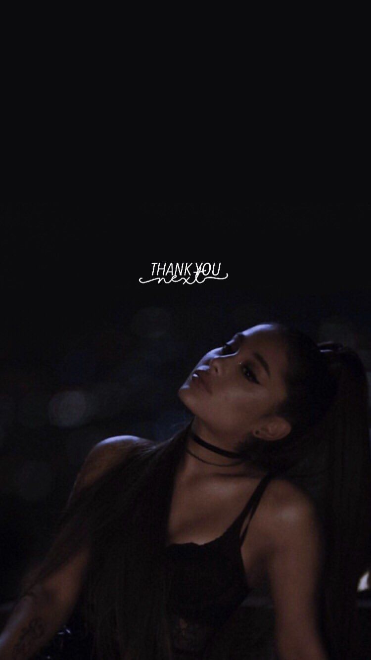 ariana grande iphone Wallpapers