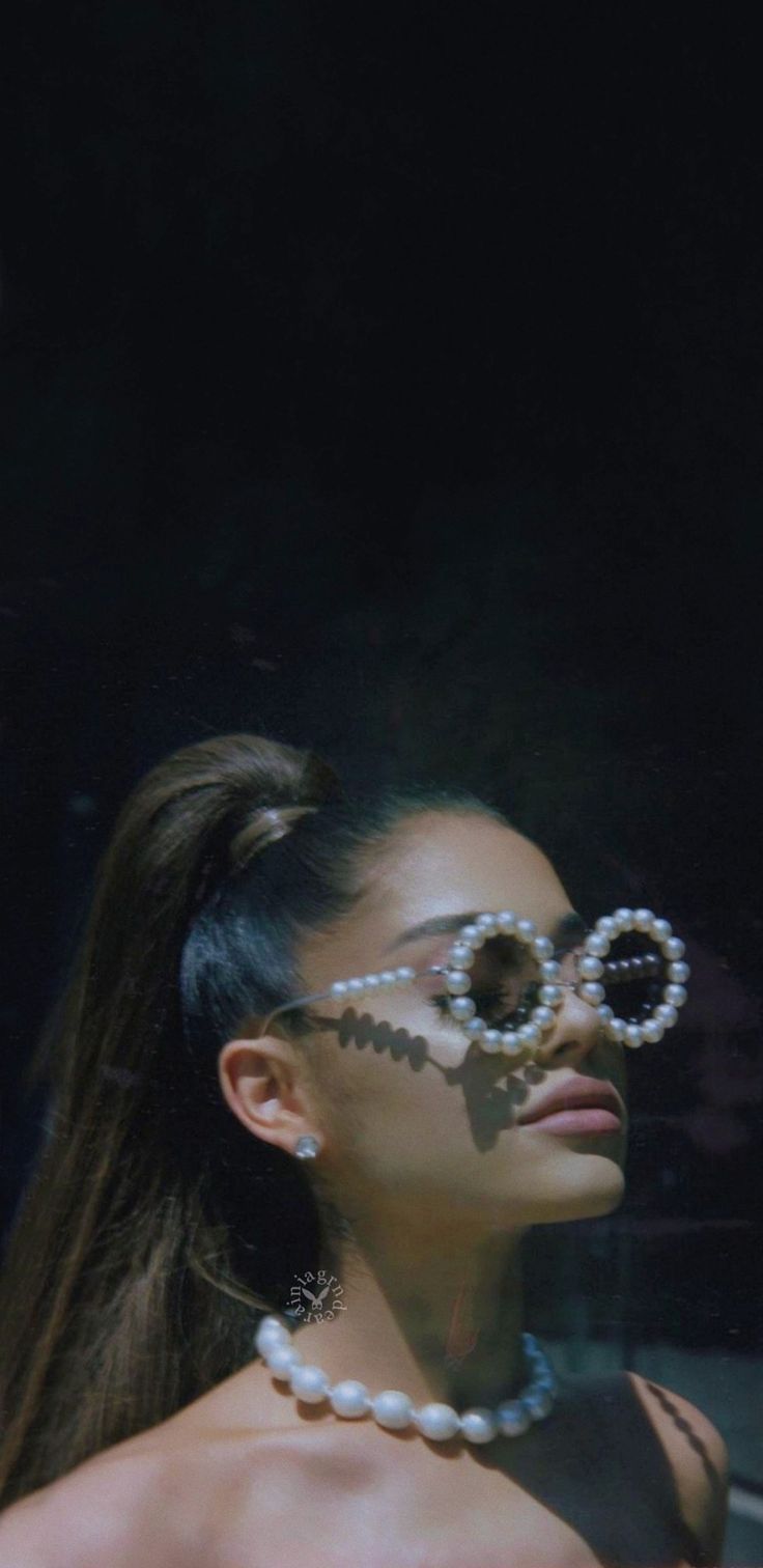 Ariana Grande New 2020 Wallpapers