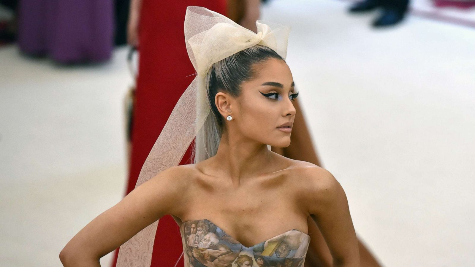 Ariana Grande Next Fragrance 2019 Wallpapers