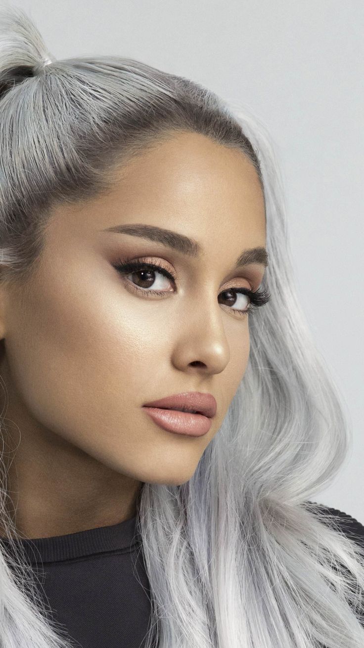 Ariana Grande Portrait 2018 Wallpapers