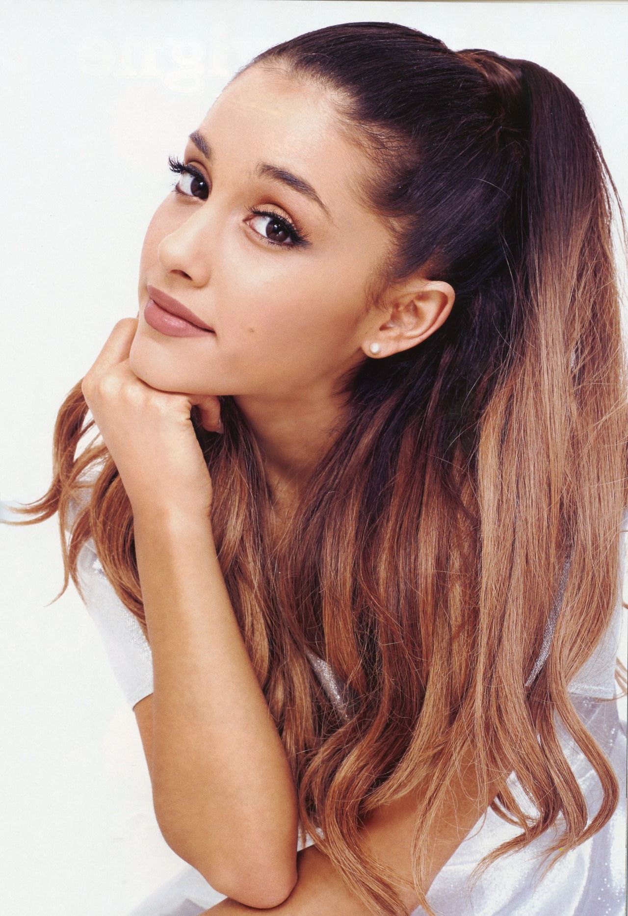 Ariana Grande Portrait 2018 Wallpapers