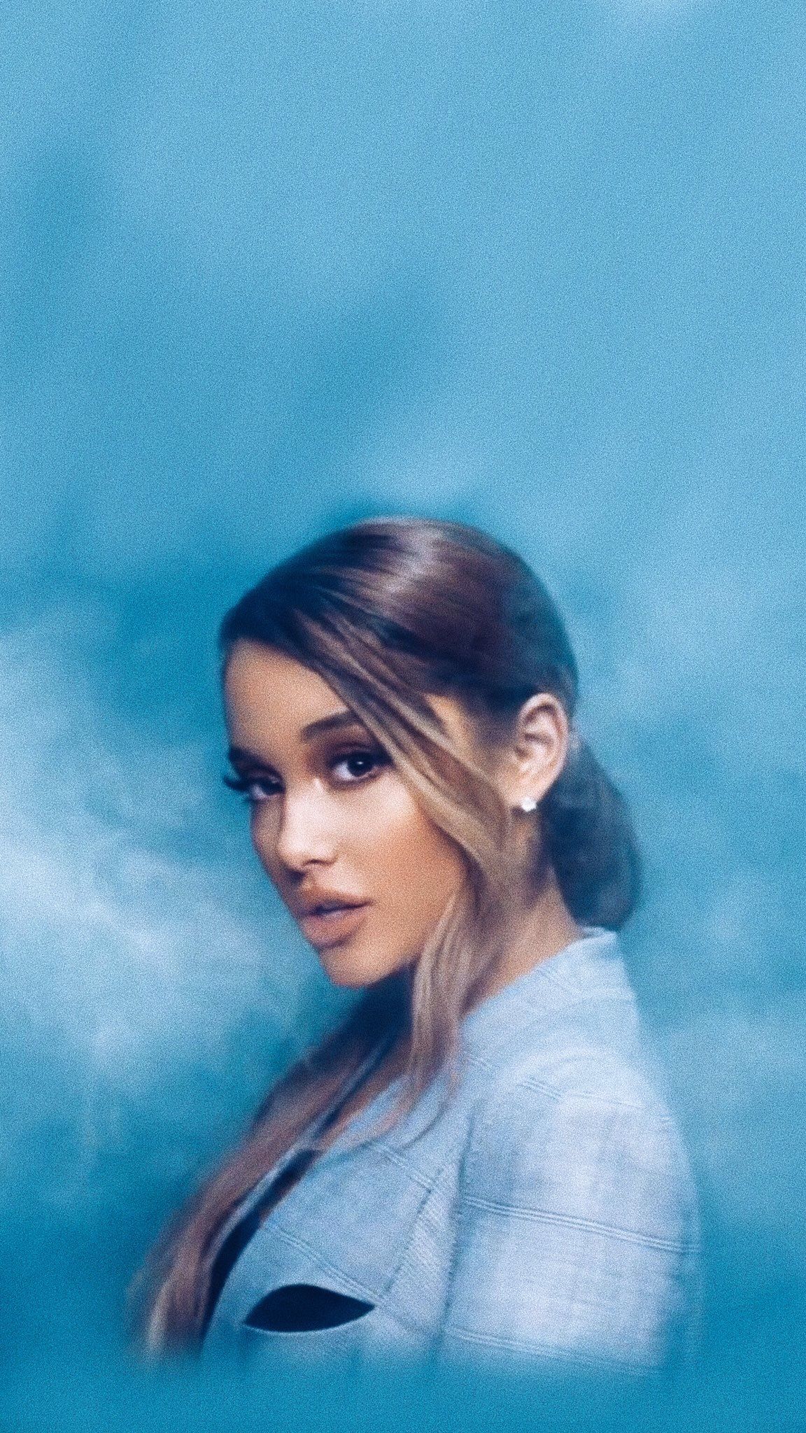 Ariana Grande Portrait 2018 Wallpapers