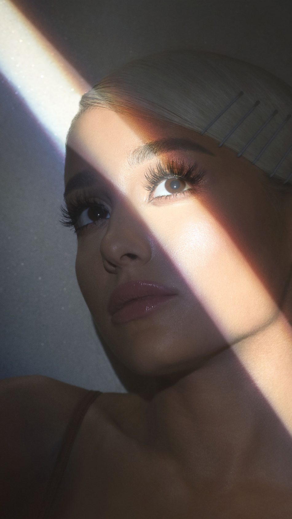 ariana grande sweetener Wallpapers