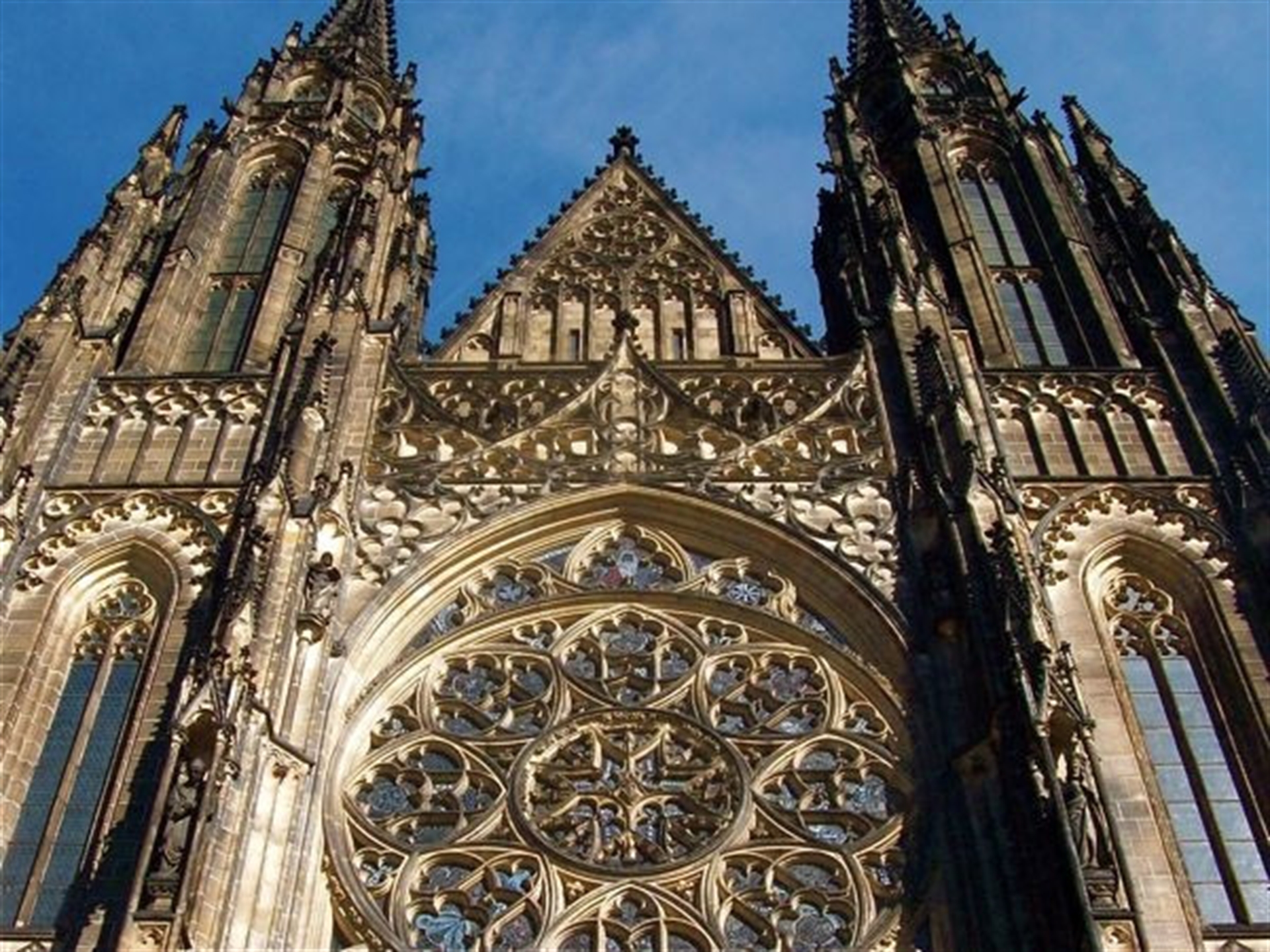 Arras Cathedral Wallpapers