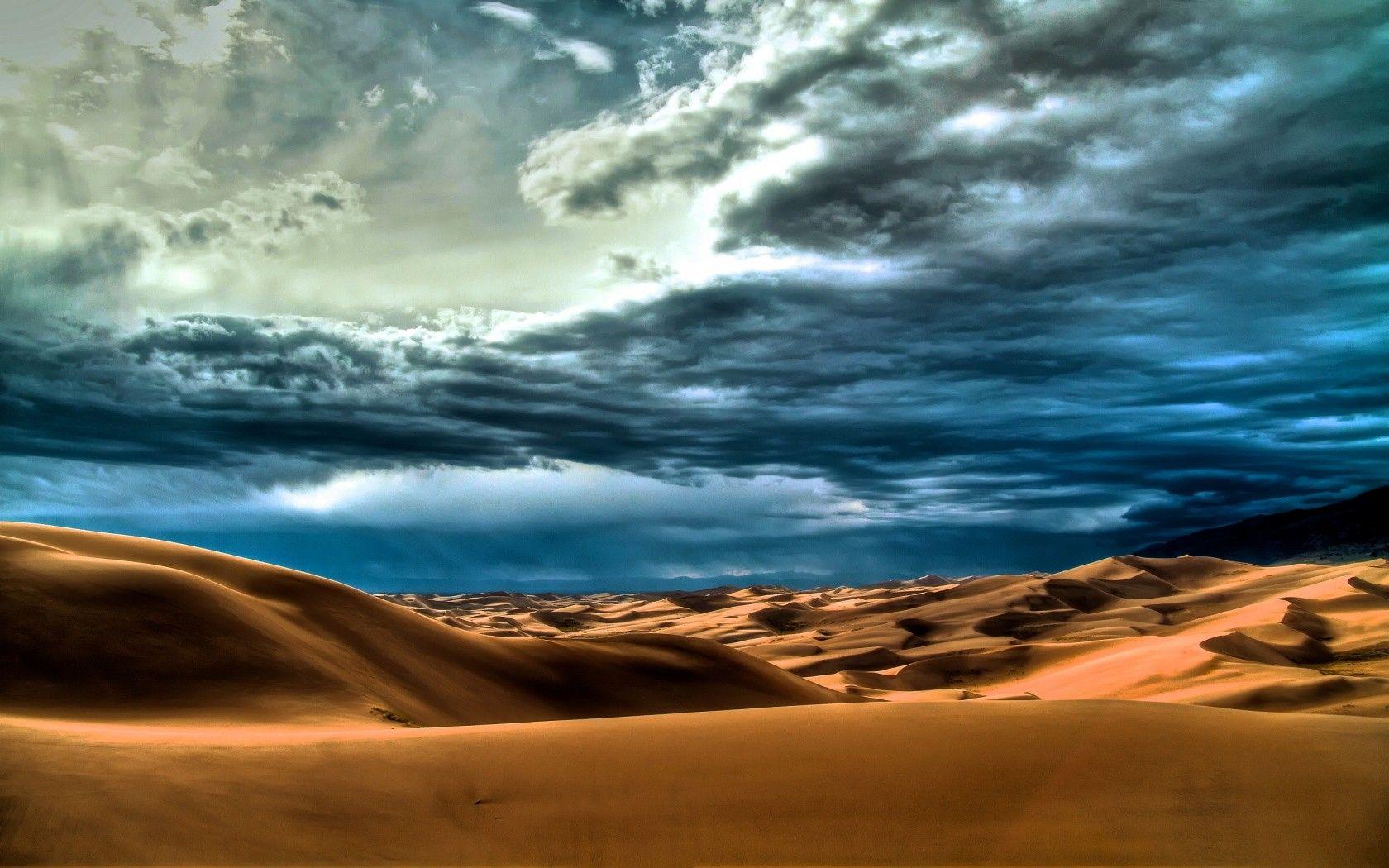 Artistic Cloudy Desert Wallpapers