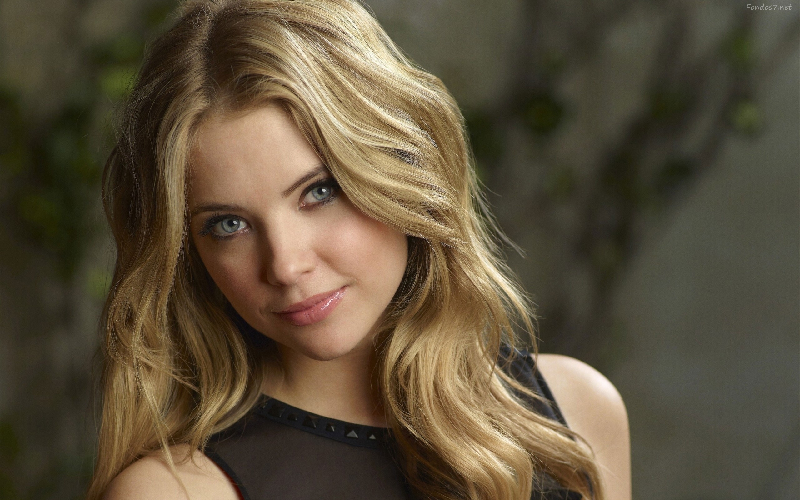 Ashley Benson 2018 Wallpapers