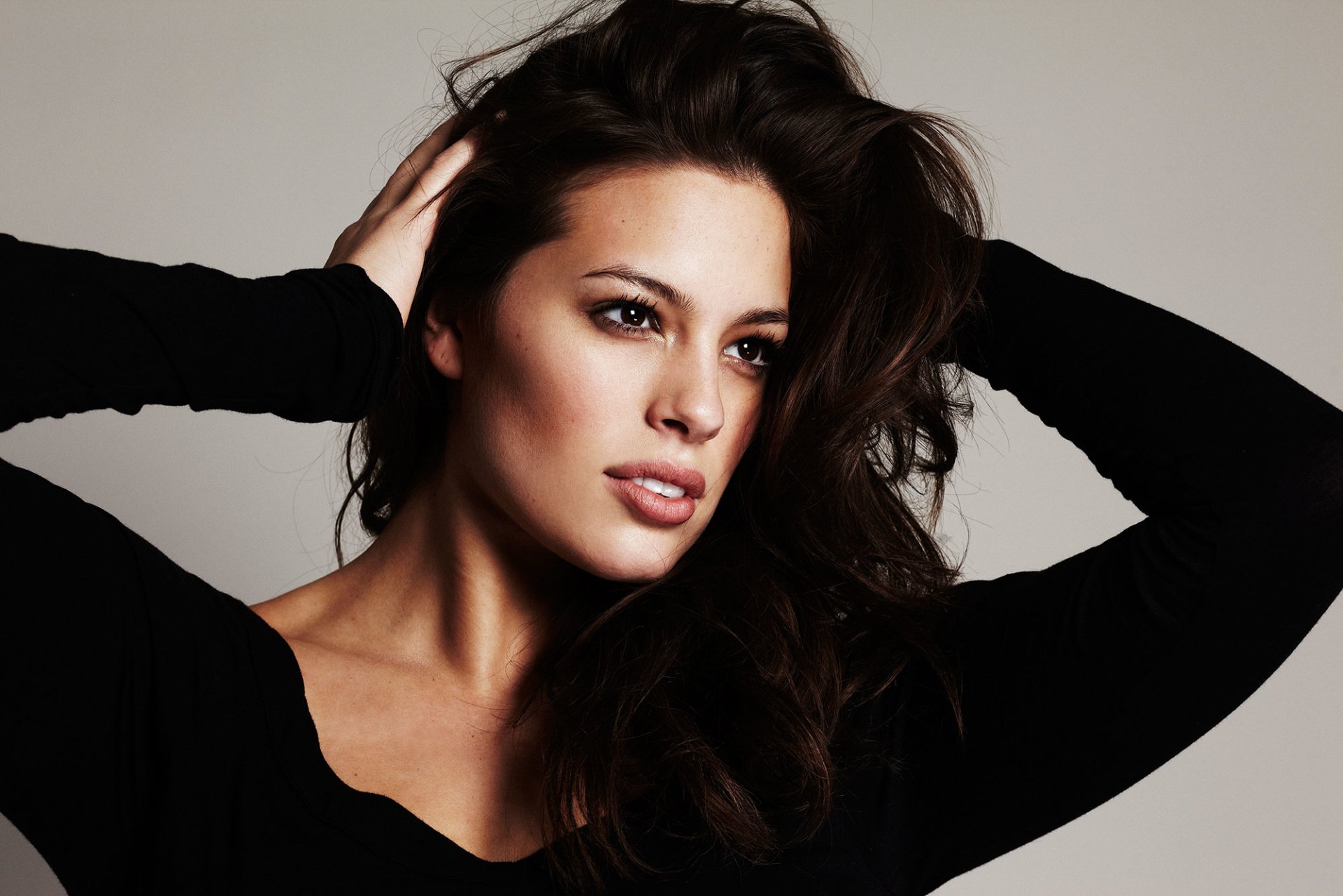 Ashley Graham Wallpapers