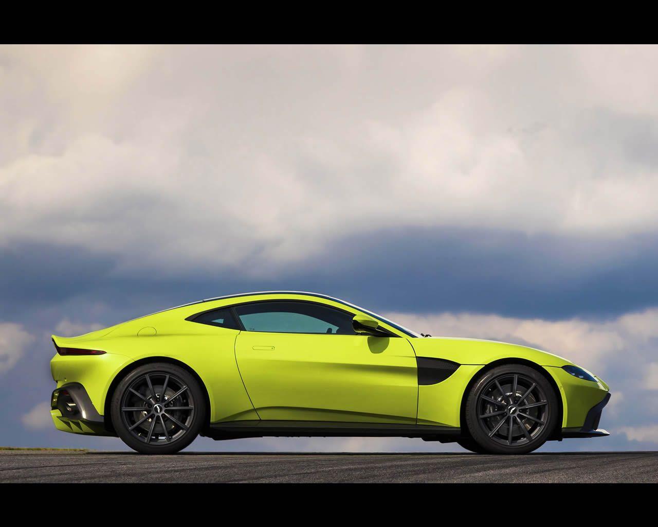 Aston Martin 2018 Wallpapers