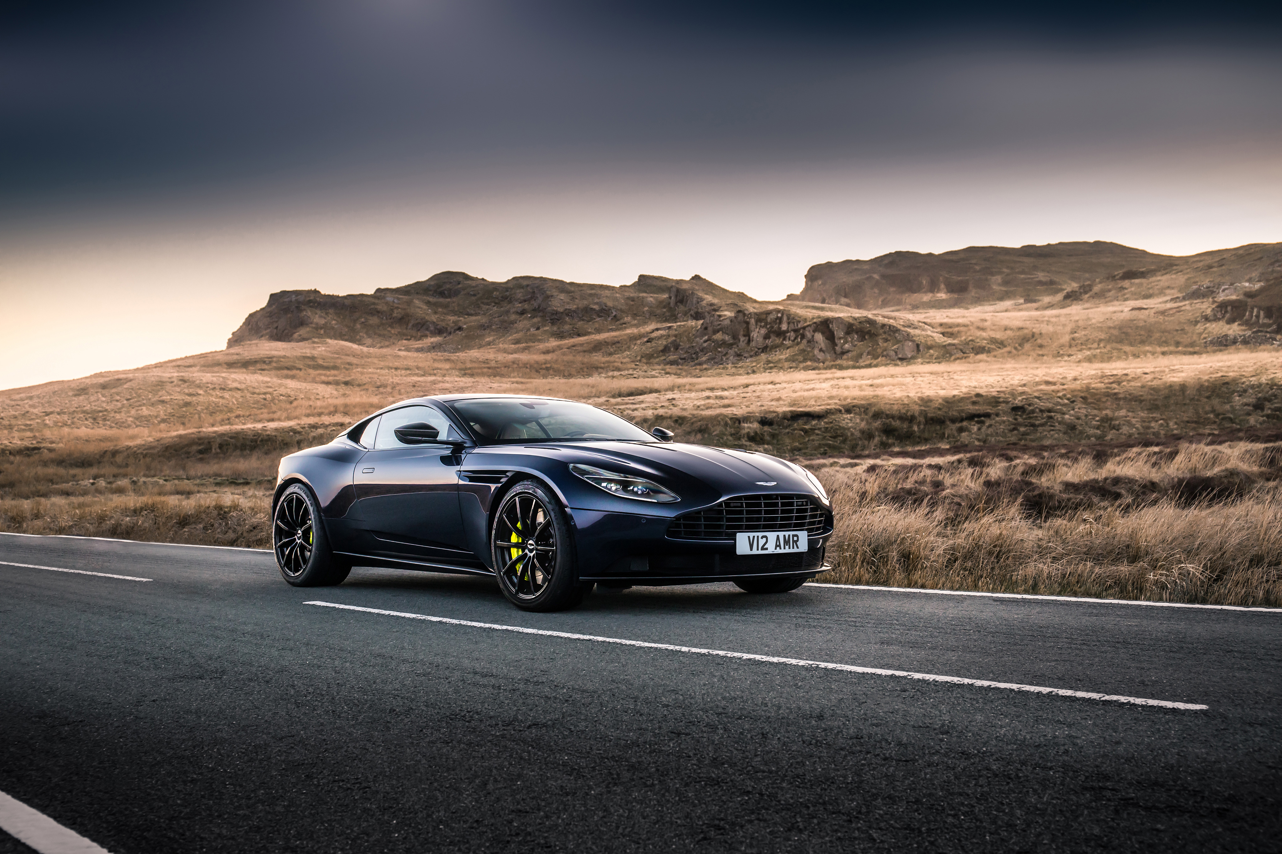 Aston Martin 2018 Wallpapers