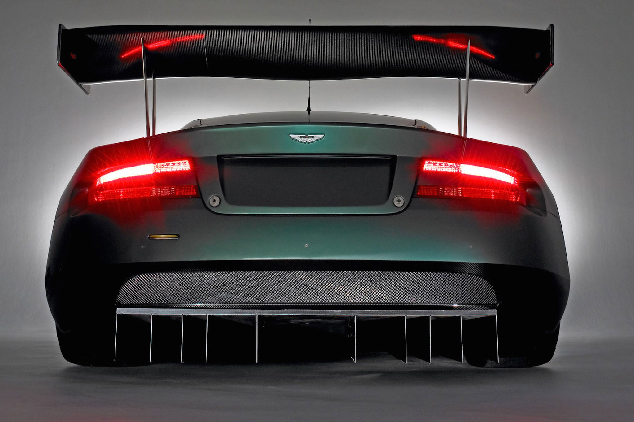 Aston Martin Dbr9 Wallpapers