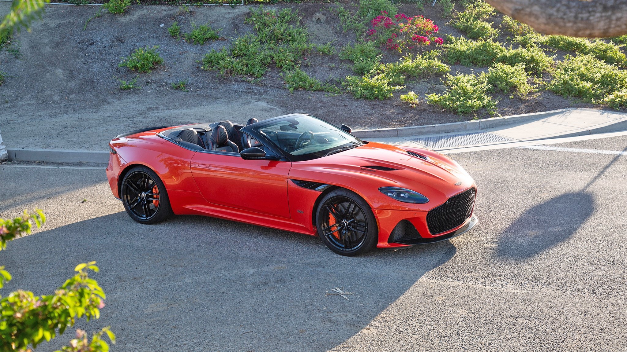 Aston Martin Dbs Superleggera Volante Wallpapers