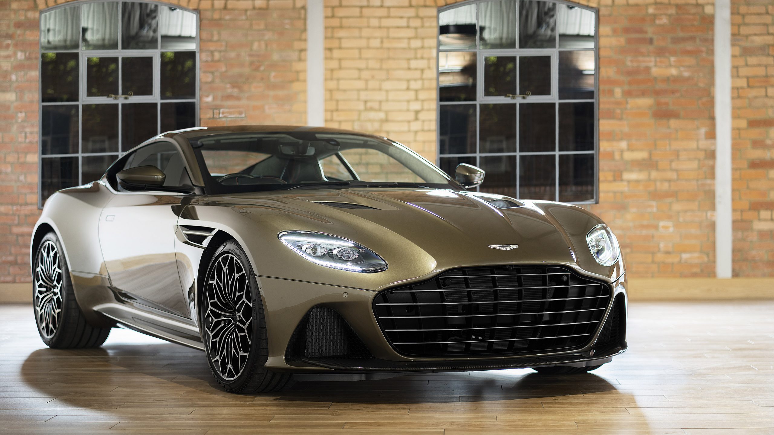 Aston Martin Dbs Superleggera Volante Wallpapers