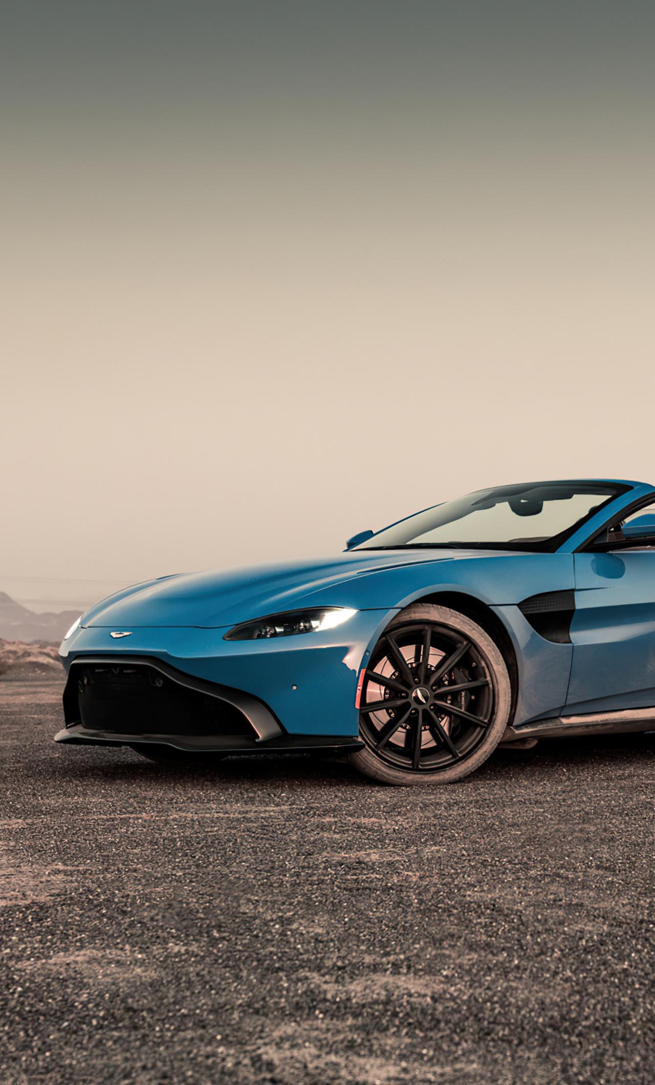 Aston Martin Iphone Wallpapers