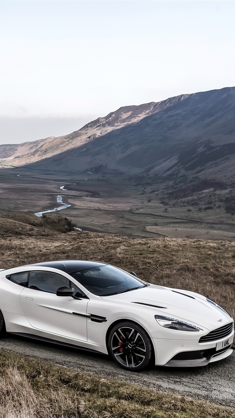 Aston Martin Iphone Wallpapers