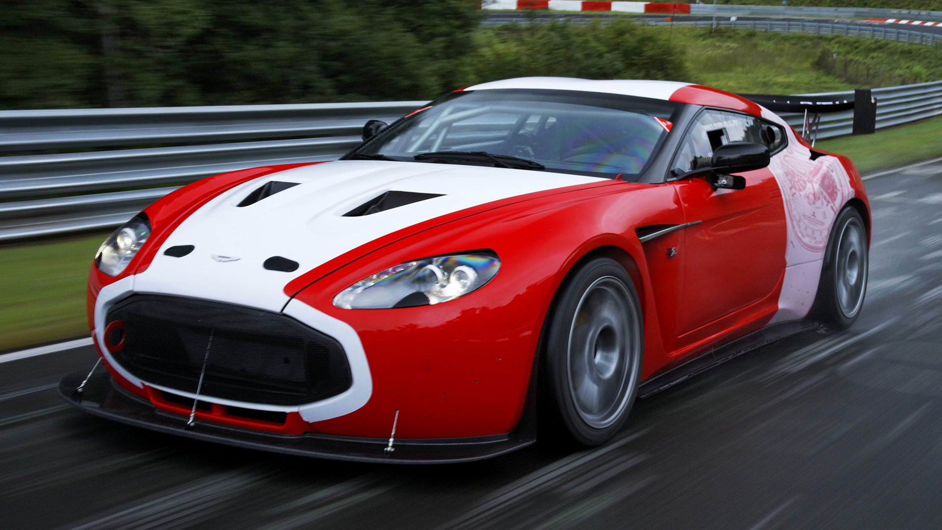 Aston Martin V12 Zagato Wallpapers