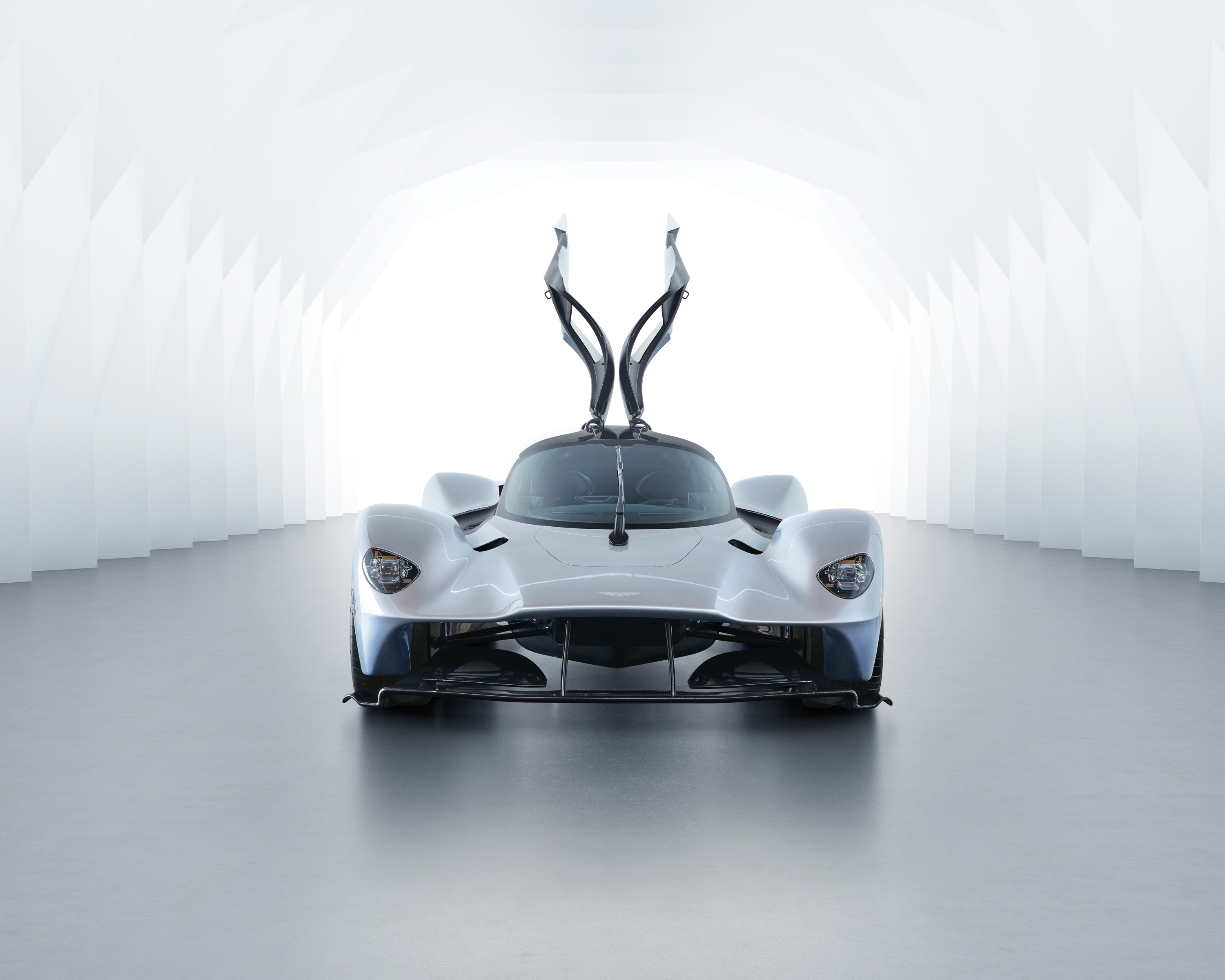 Aston Martin Valkyrie Wallpapers