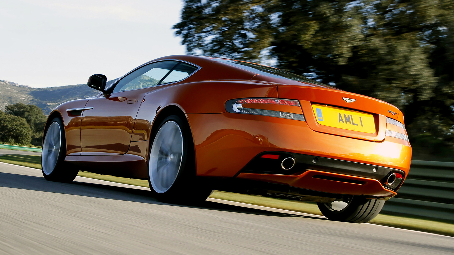 Aston Martin Virage Wallpapers