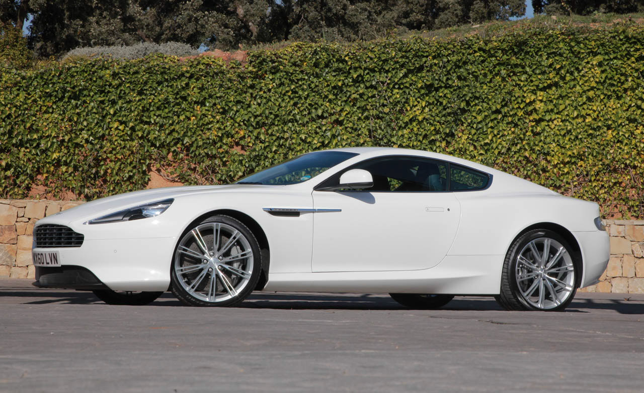 Aston Martin Virage Wallpapers