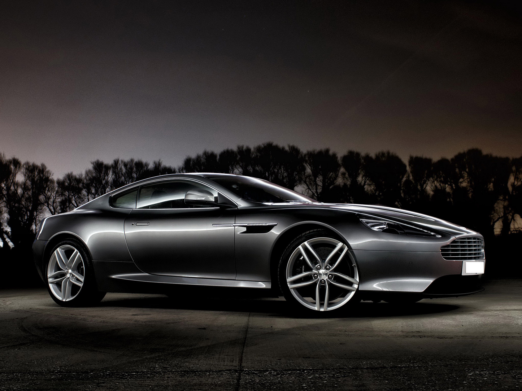 Aston Martin Virage Wallpapers