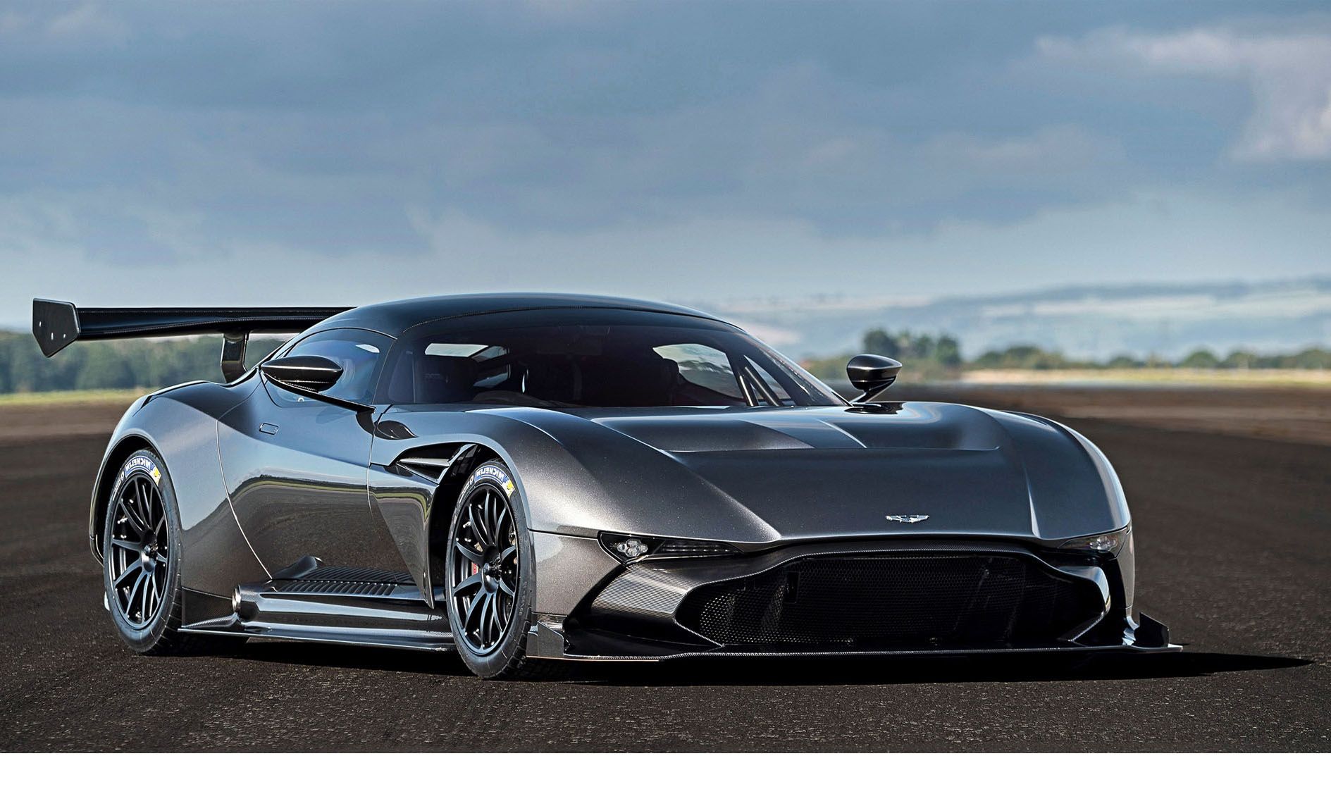 Aston Martin Vulcan Wallpapers