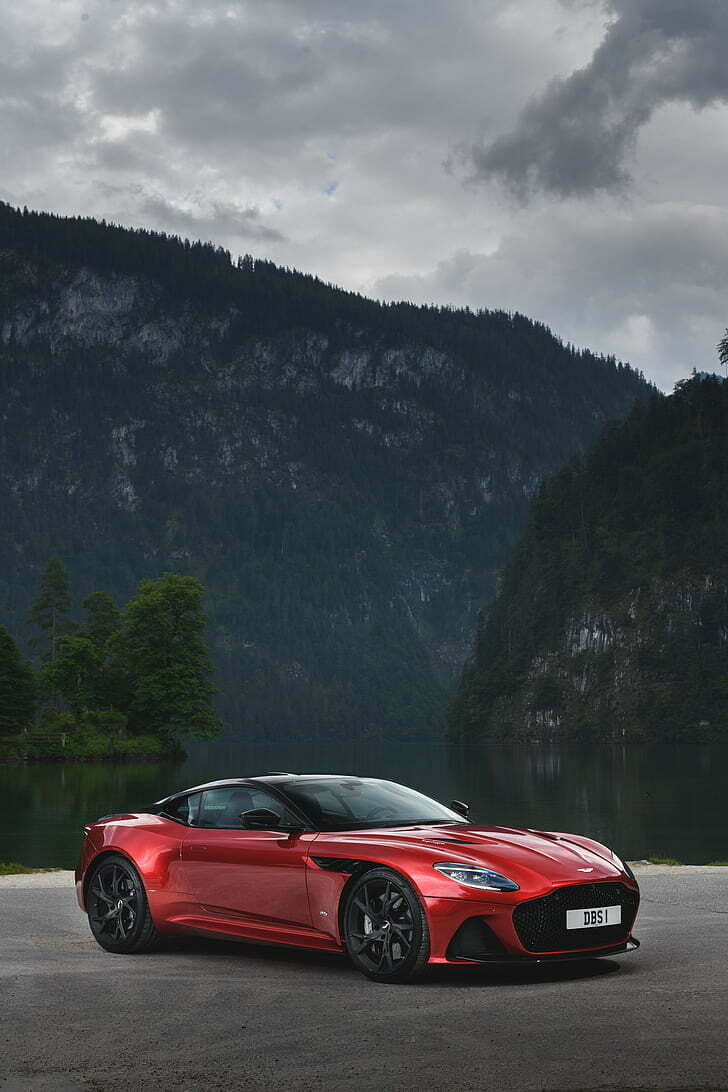 Aston Martin Wallpapers