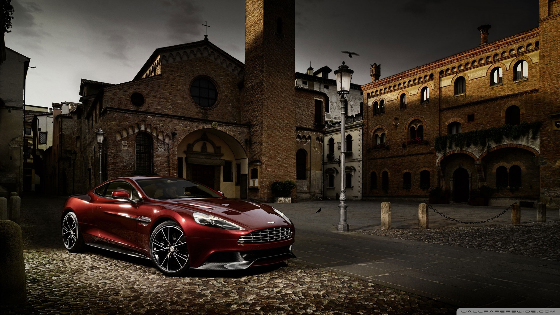 Aston Martin Wallpapers