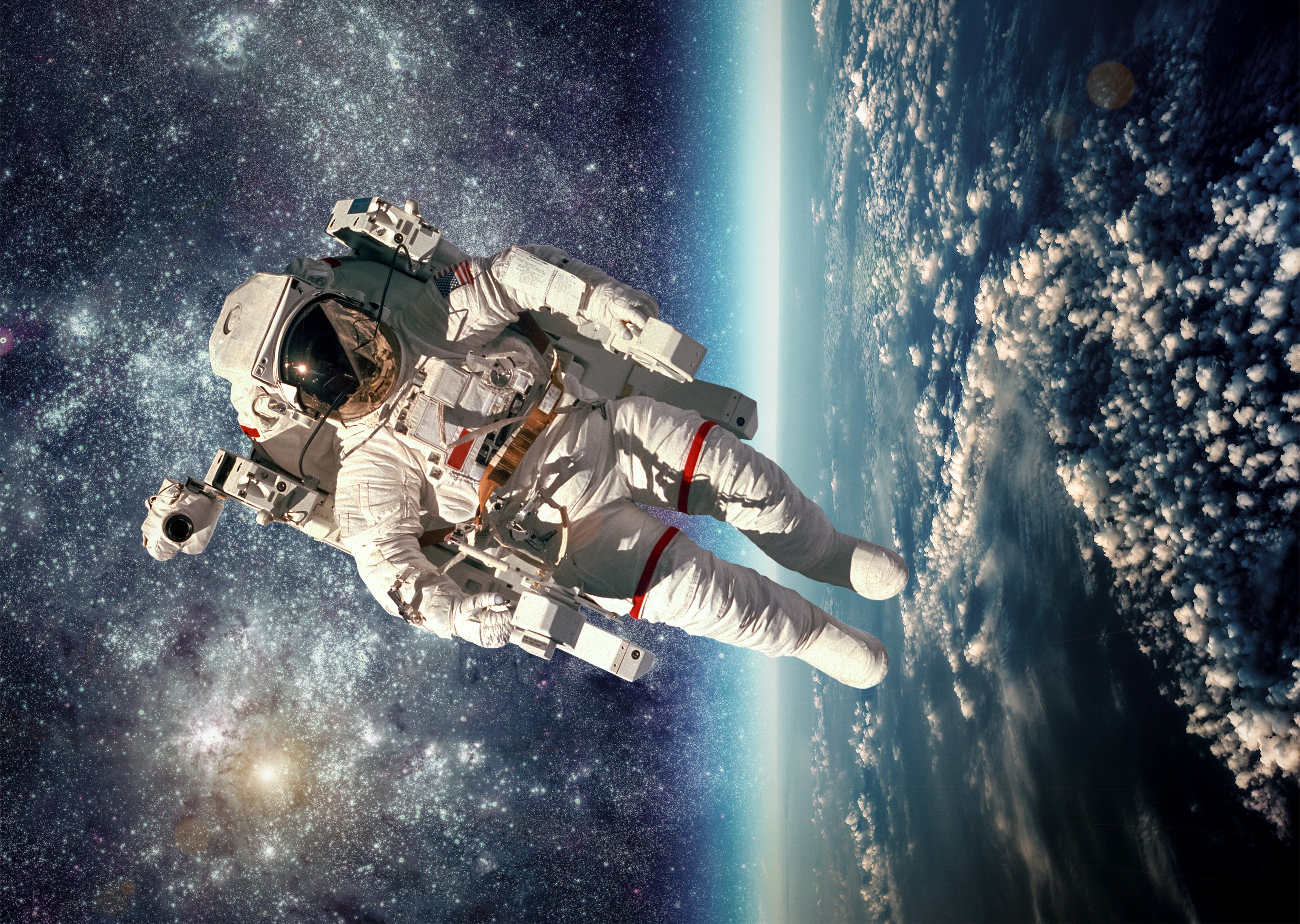 Astronaut Creative Artwork Wallpapers