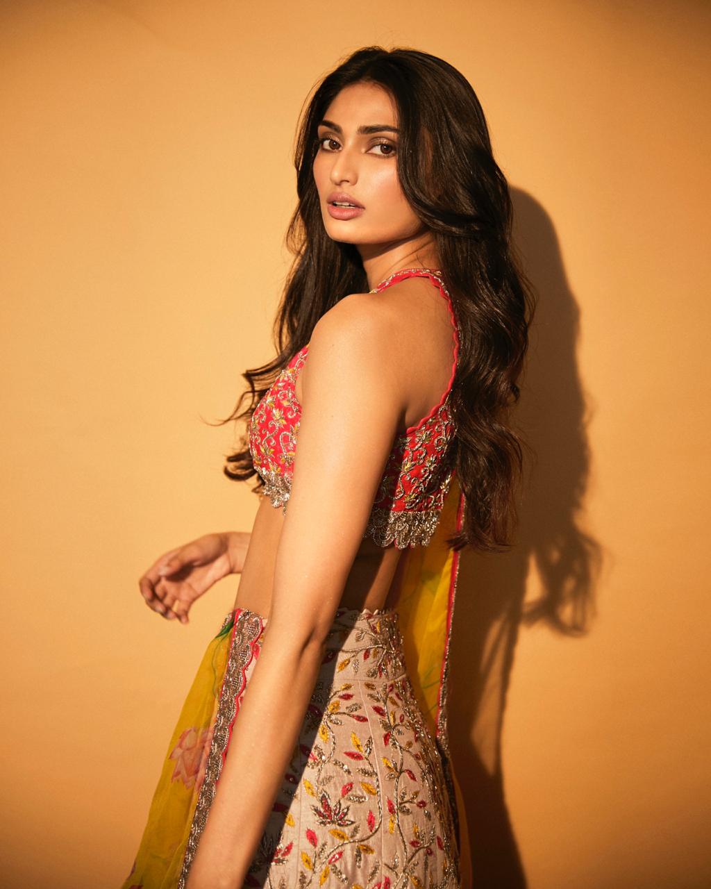 Athiya Shetty Wallpapers