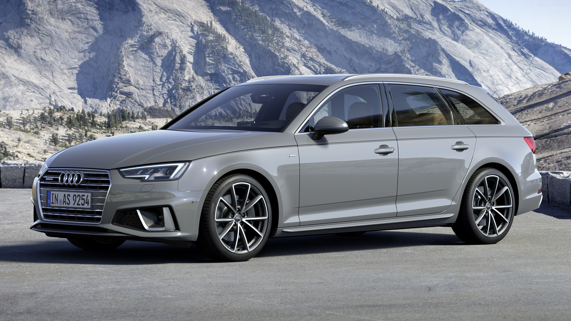 Audi A4 Avant S Line Wallpapers