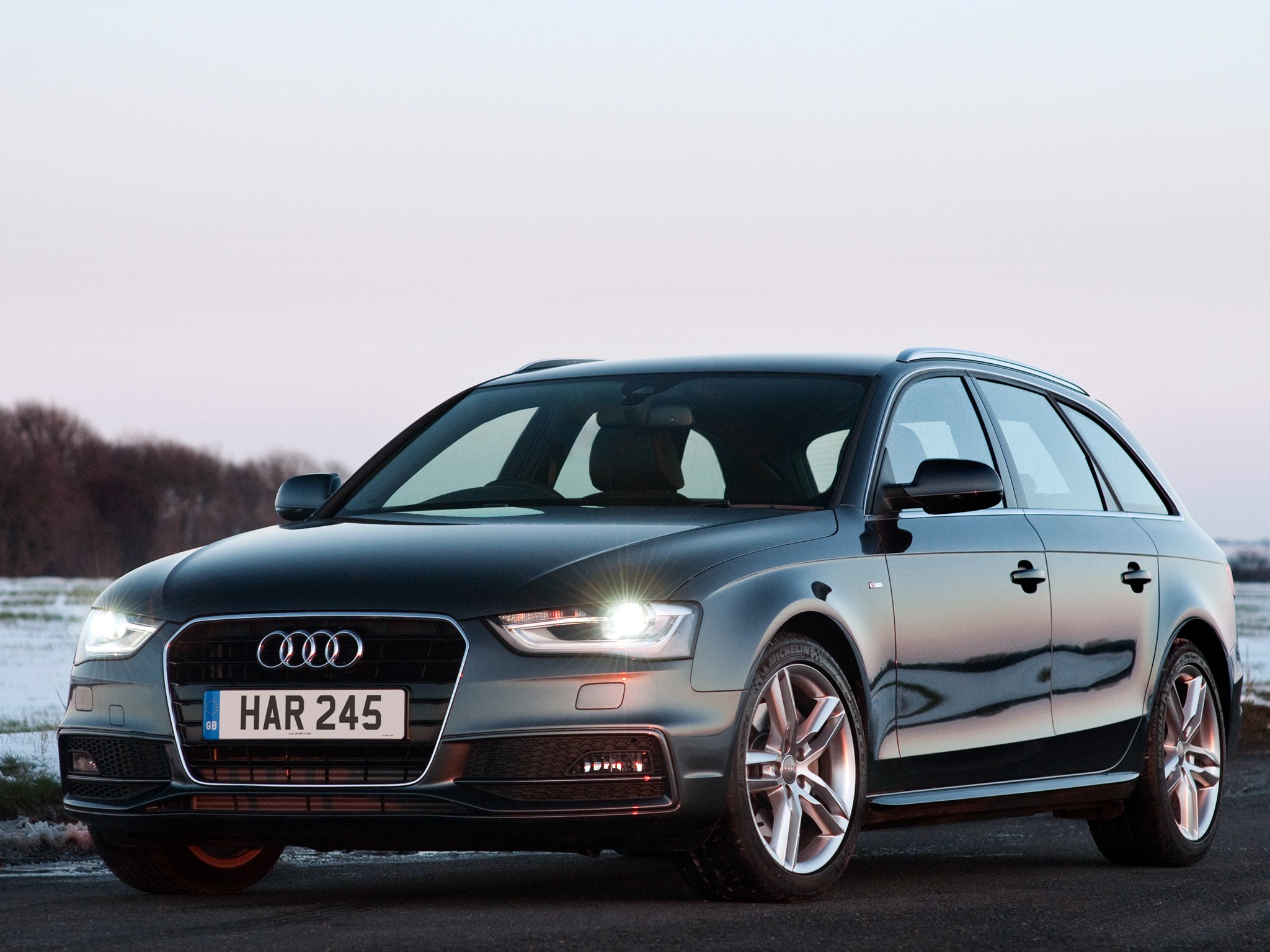 Audi A4 Avant S Line Wallpapers