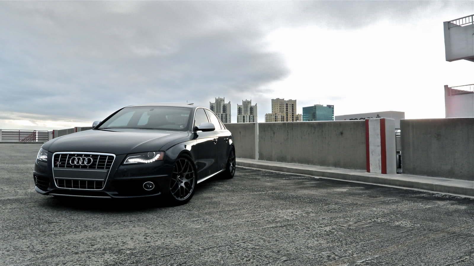 Audi A4 Avant S Line Wallpapers