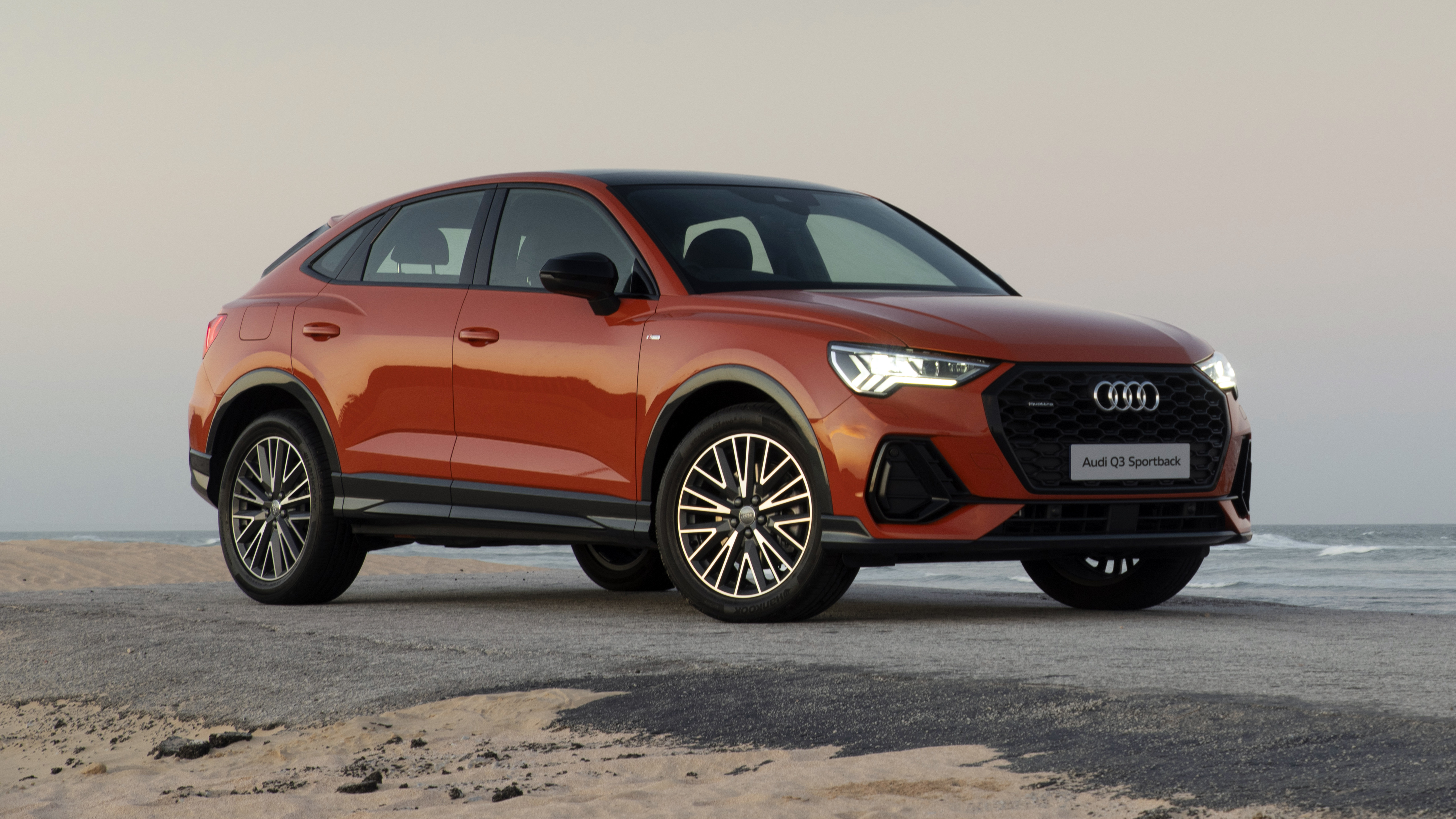 Audi Q3 35 Tfsi Sportback S Line Wallpapers