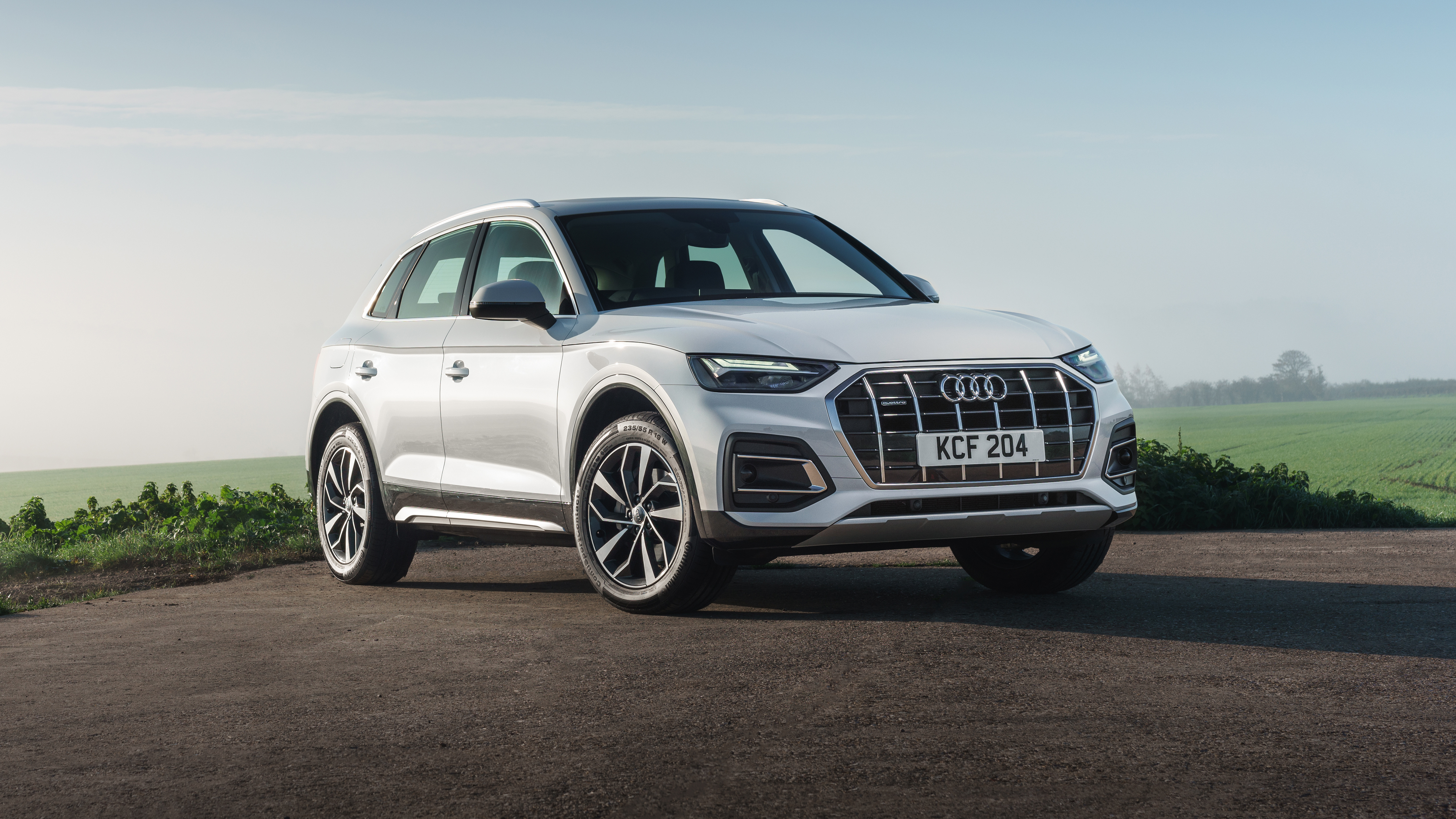 Audi Q5 Wallpapers