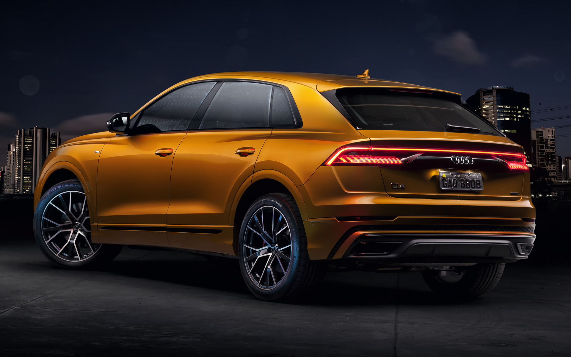 Audi Q8 S Line Wallpapers