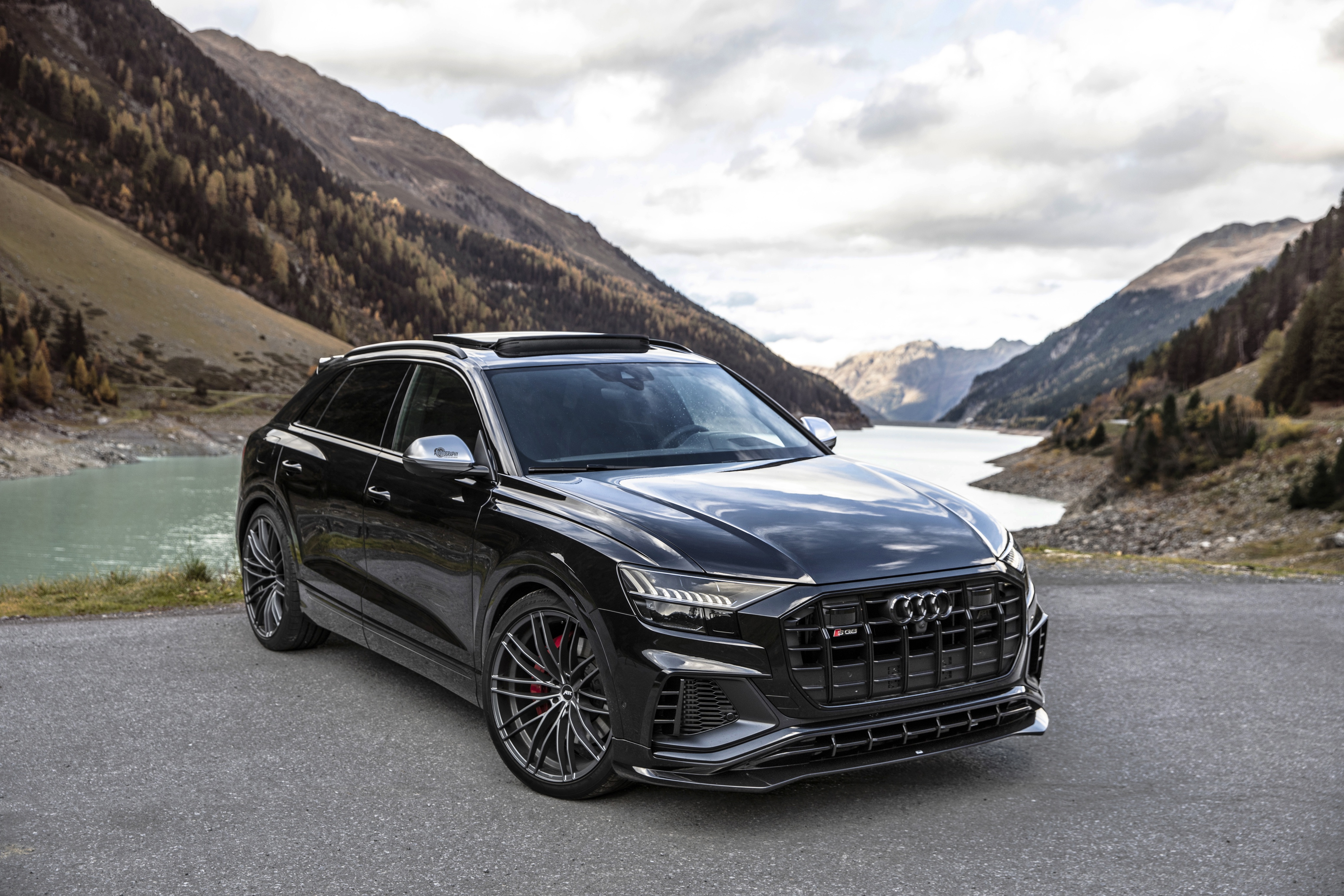 Audi Q8 Wallpapers