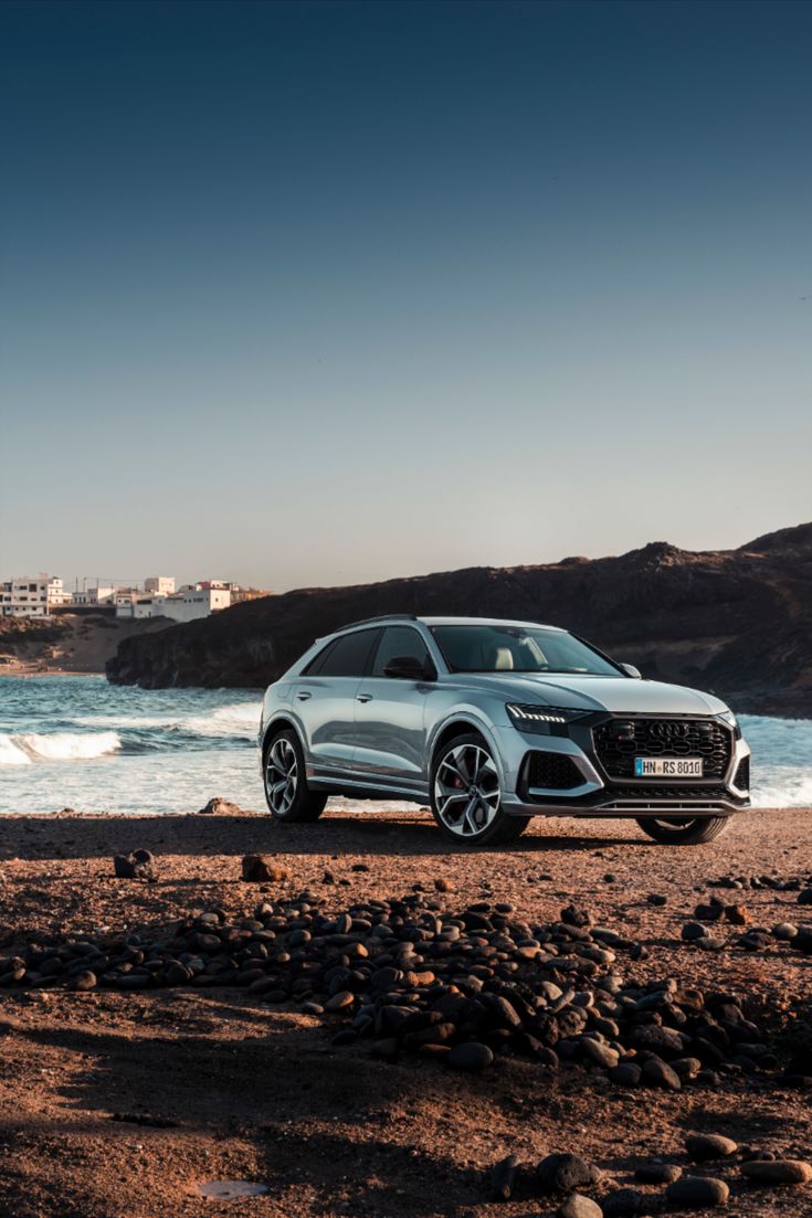 Audi Q8 Wallpapers