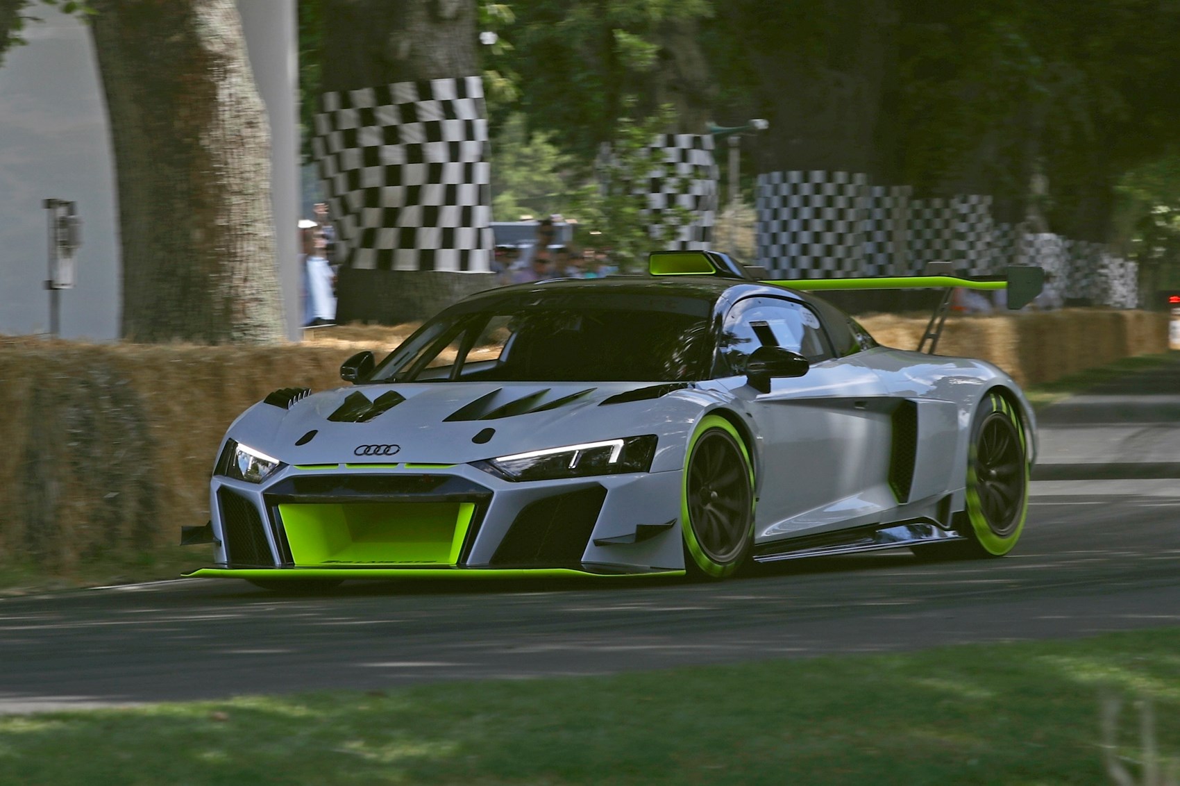 Audi R8 Lms Gt2 Wallpapers