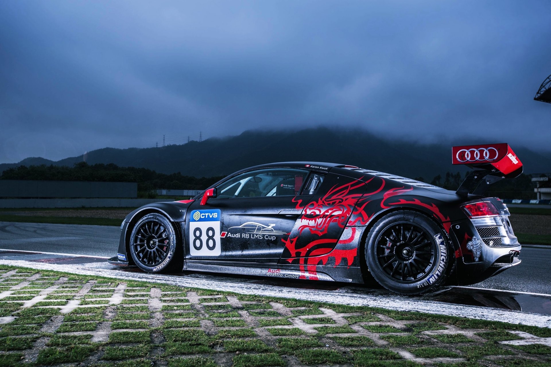 Audi R8 Lms Wallpapers