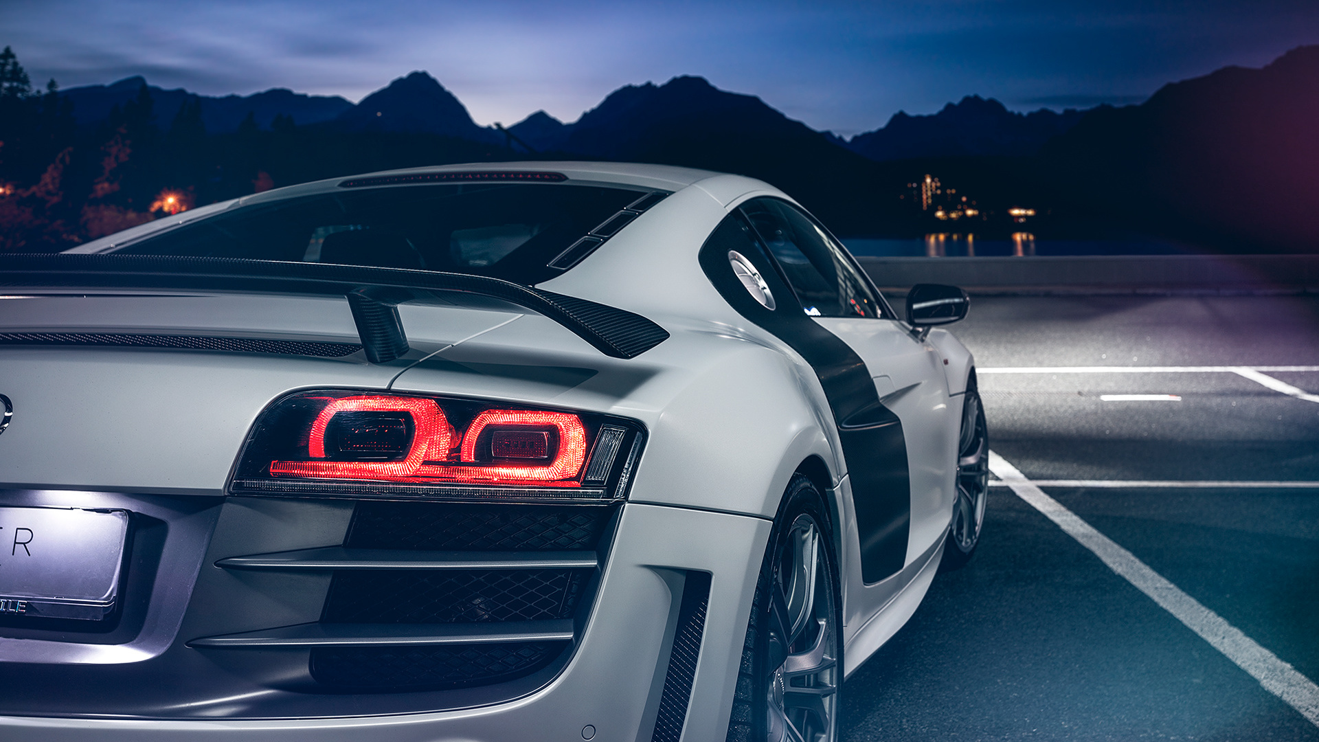 Audi R8 Wallpapers