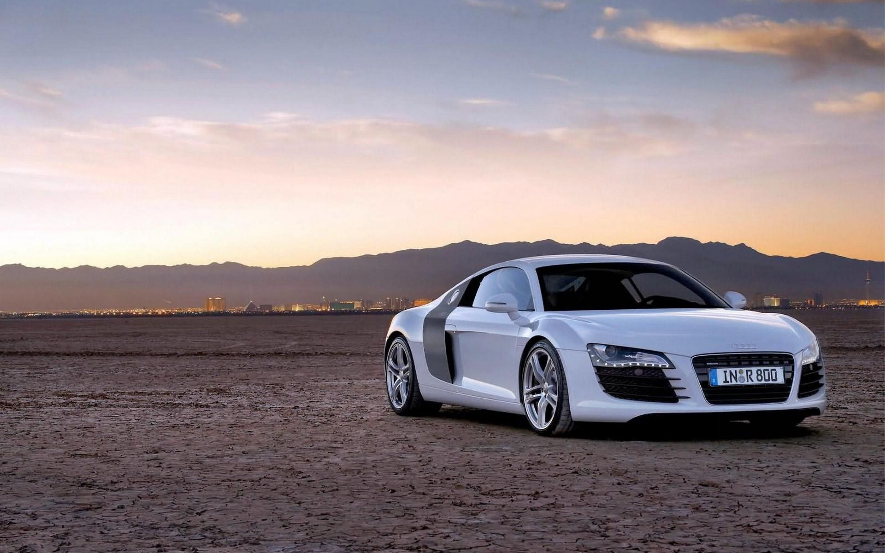 Audi R8 Weiгџ Wallpapers