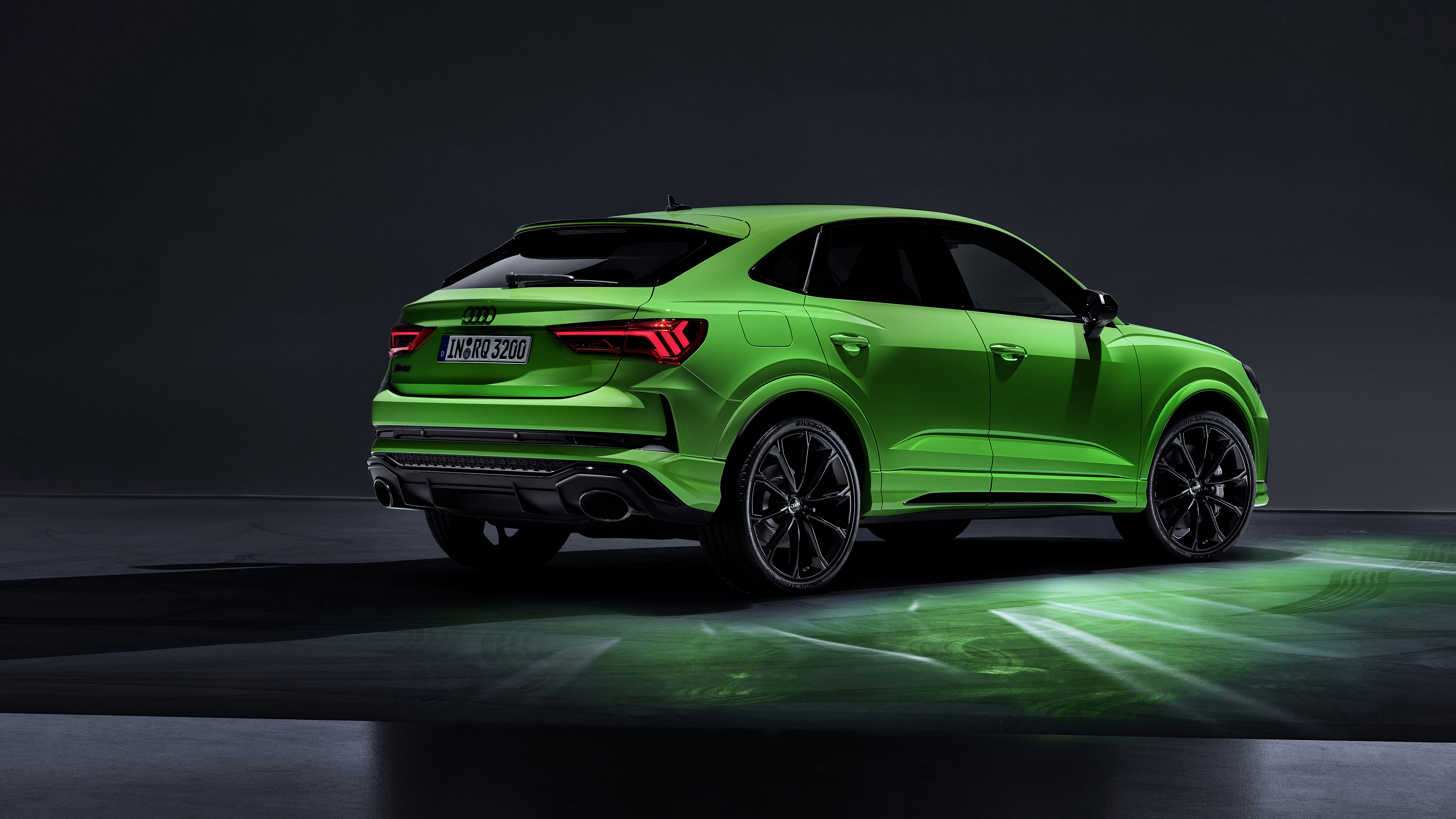 Audi Rs Q3 Wallpapers