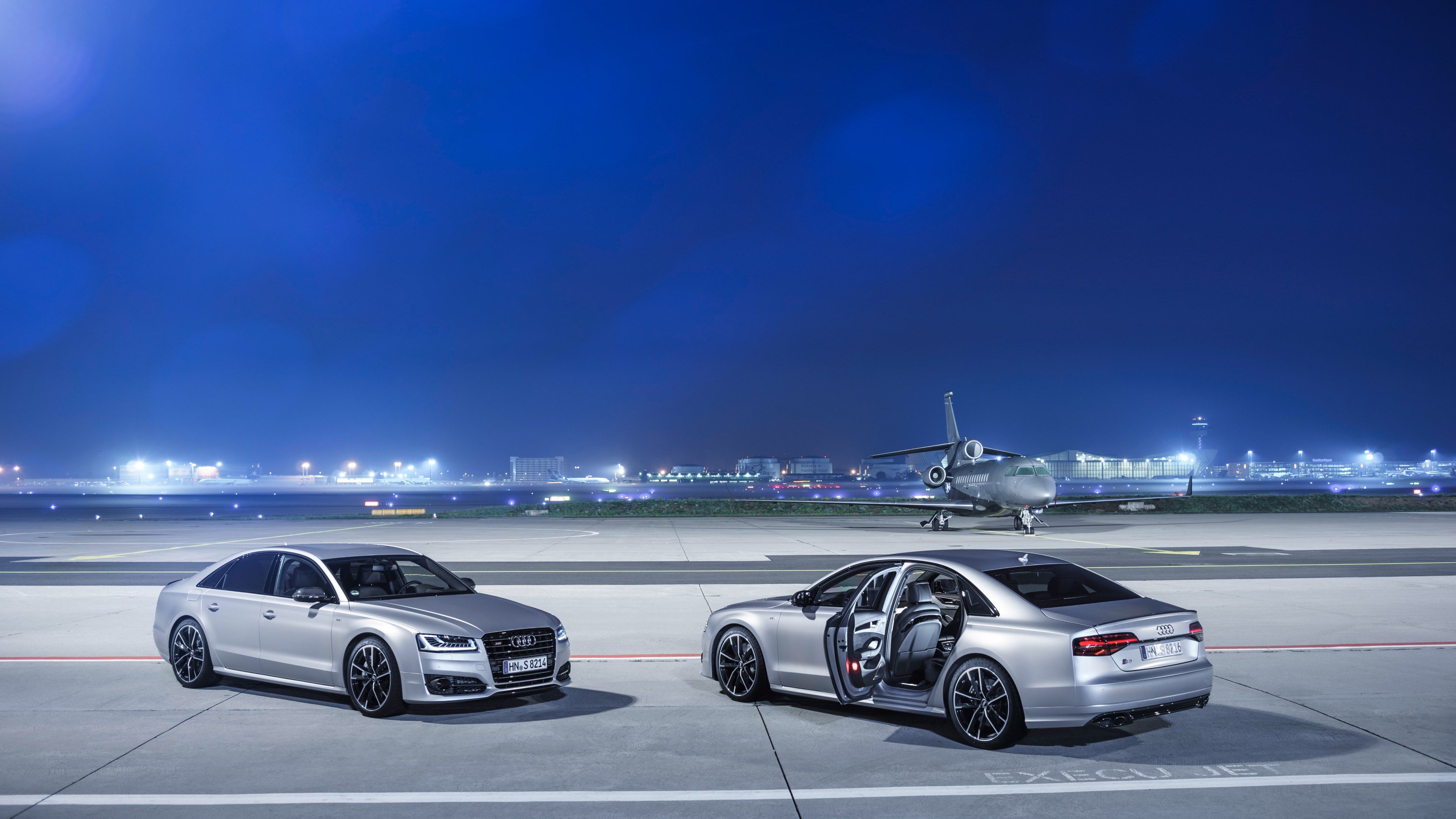 Audi S8 Wallpapers