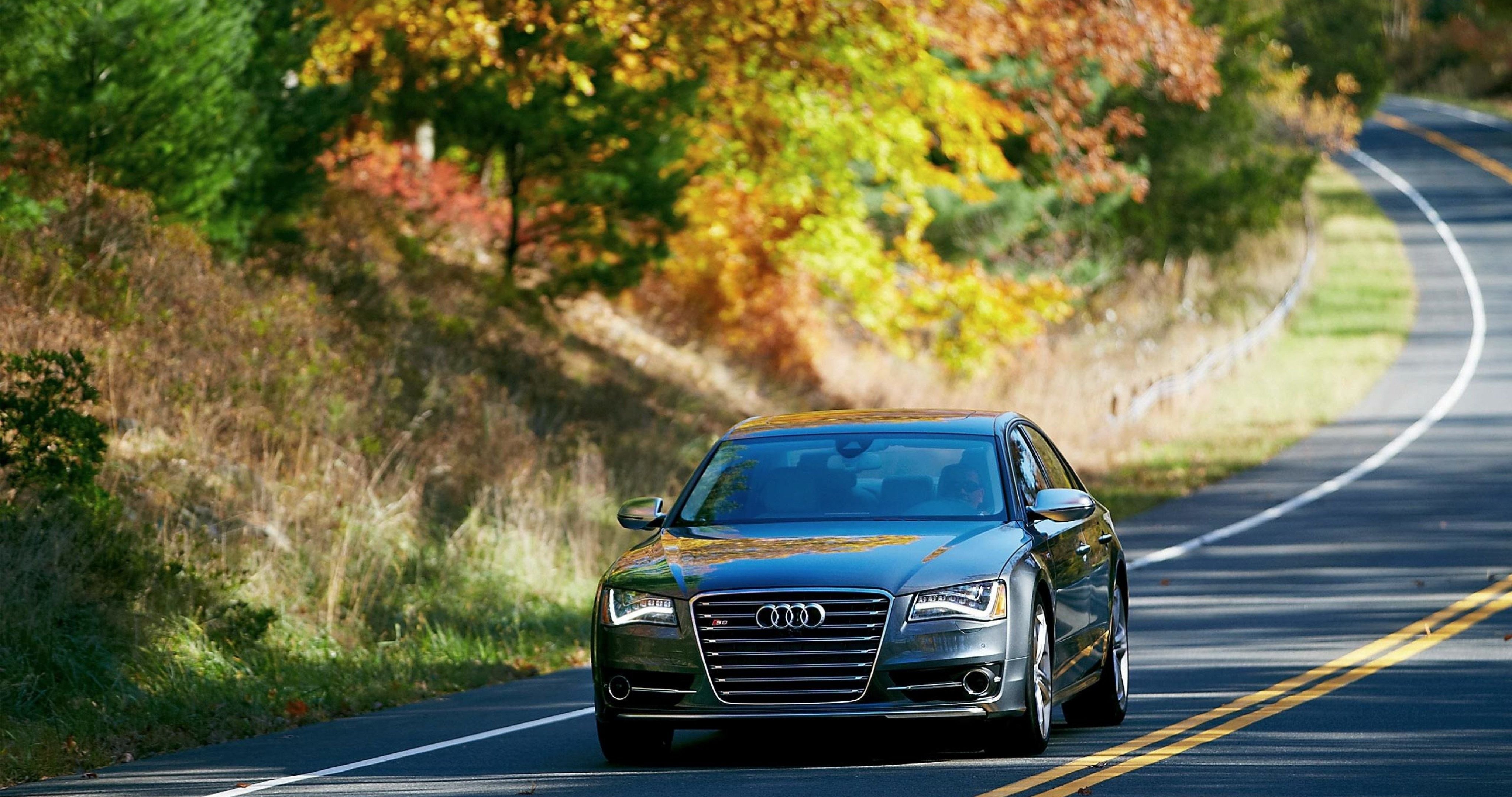 Audi S8 Wallpapers